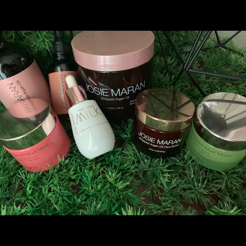 Josie Maran Facial + Body Bundle - Picture 2 of 4